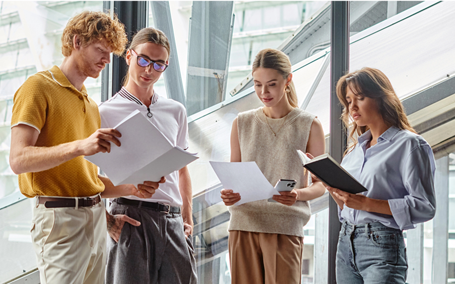 Будь з нами